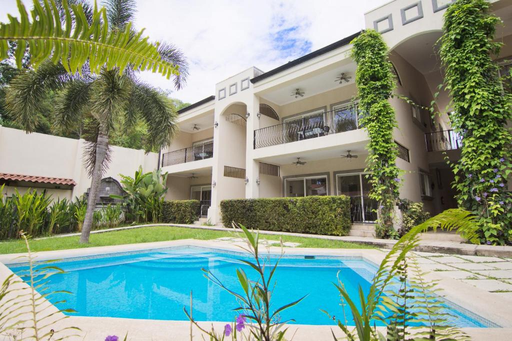 Hotel Punta Leona photo