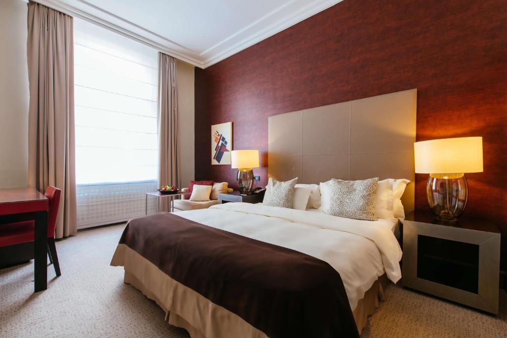 Radisson Blu Style Hotel, Vienna tesisinde bir odada yatak veya yataklar