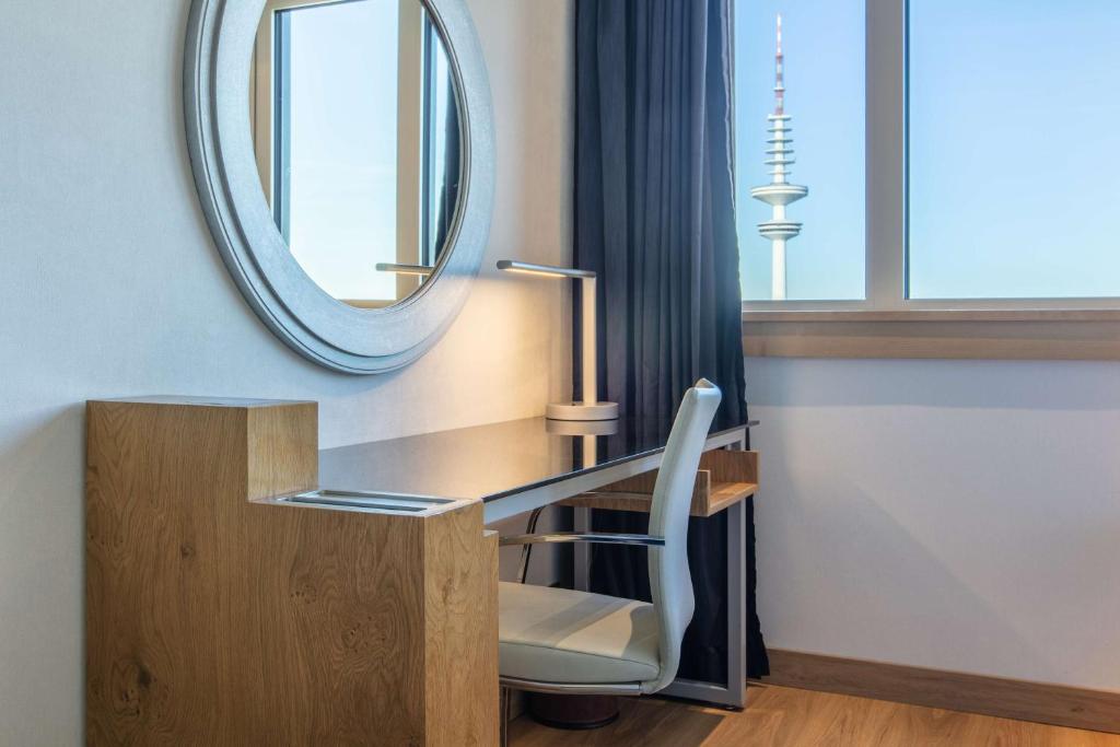 Radisson Blu Hotel, Hamburg - Resim 31