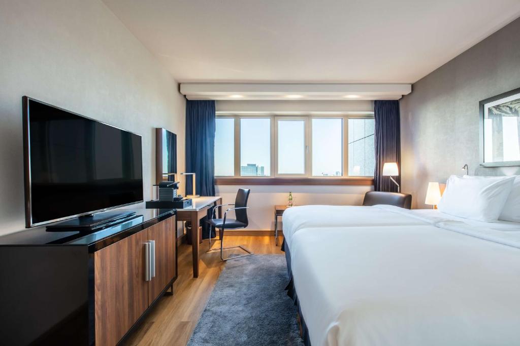 Radisson Blu Hotel, Hamburg - Resim 28