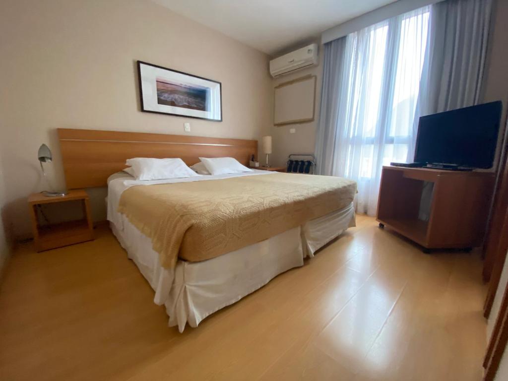 TOP LEBLON Flats - One-Bedroom Apartment