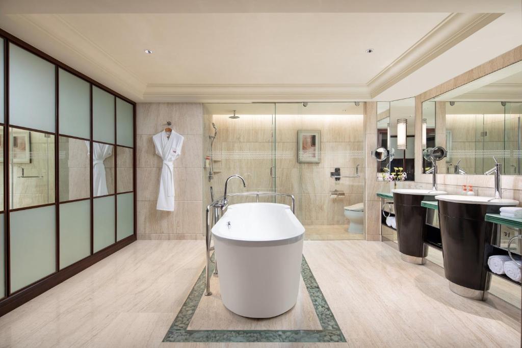 Koupelna v ubytování Crowne Plaza Shanghai Fudan by IHG