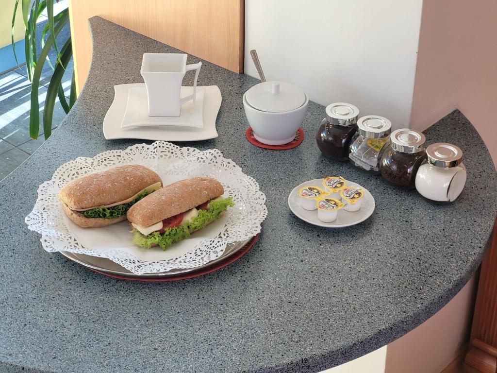 Gosciniec Tombor - Resim 19