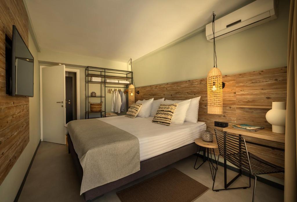 PLACES Hvar Hotel by Valamar photo 4