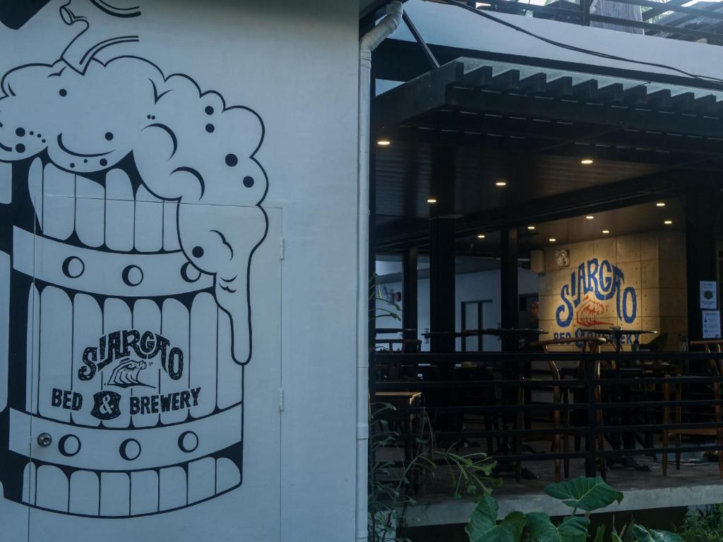 Certifikát, hodnocení, plakát nebo jiný dokument vystavený v ubytování Siargao Bed and Brewery