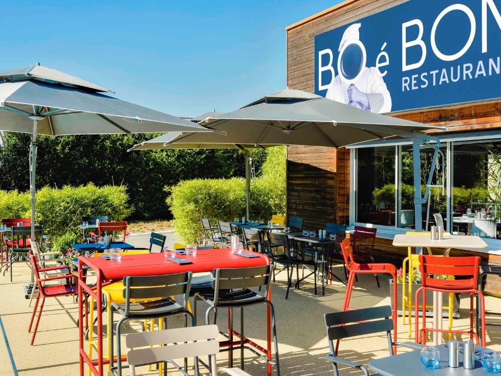 Restaurace v ubytování Ibis Roanne Le Coteau Hotel Restaurant
