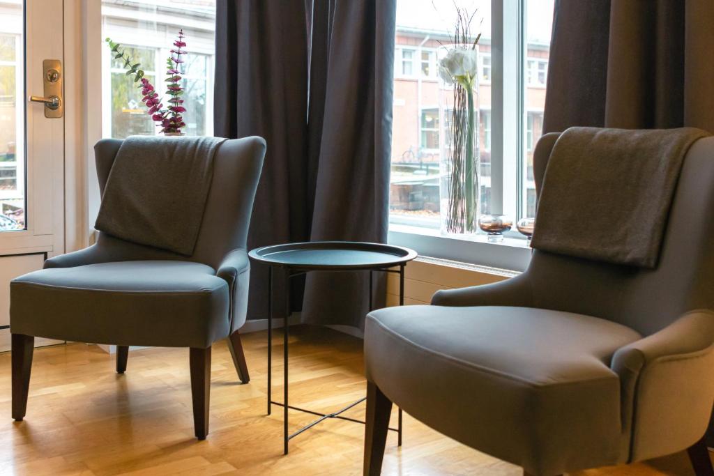 Posezení v ubytování First Hotel Olofström