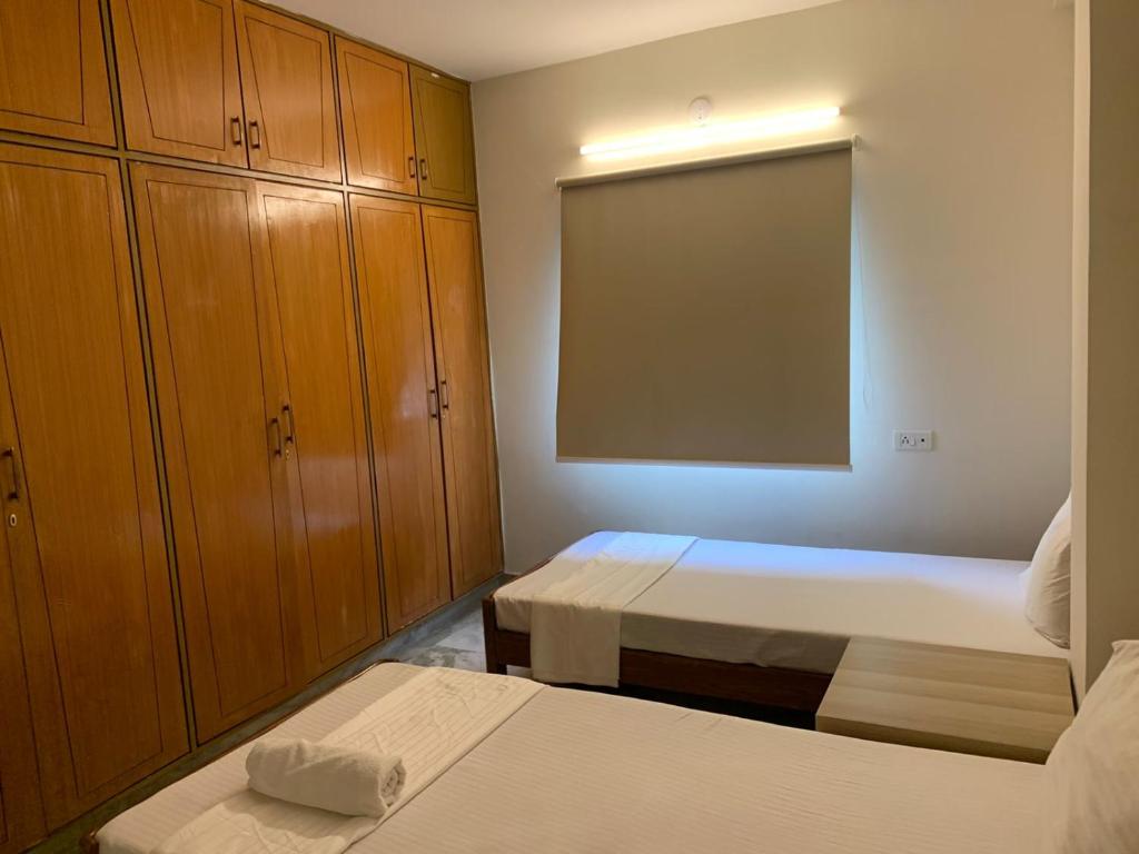 Studio Stay by White Fields Hitec City, Hyderabad - Housity