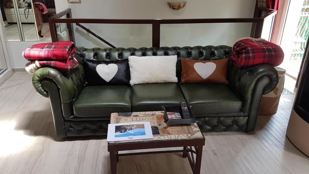Posezení v ubytování Charming Studio in Vignanello with Private Balcony - 130 sq m