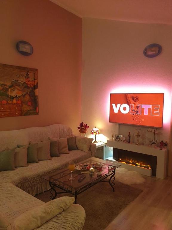 Posedenie v ubytovaní Apartment in Duce with sea view, terrace, air conditioning, WiFi 5063-1