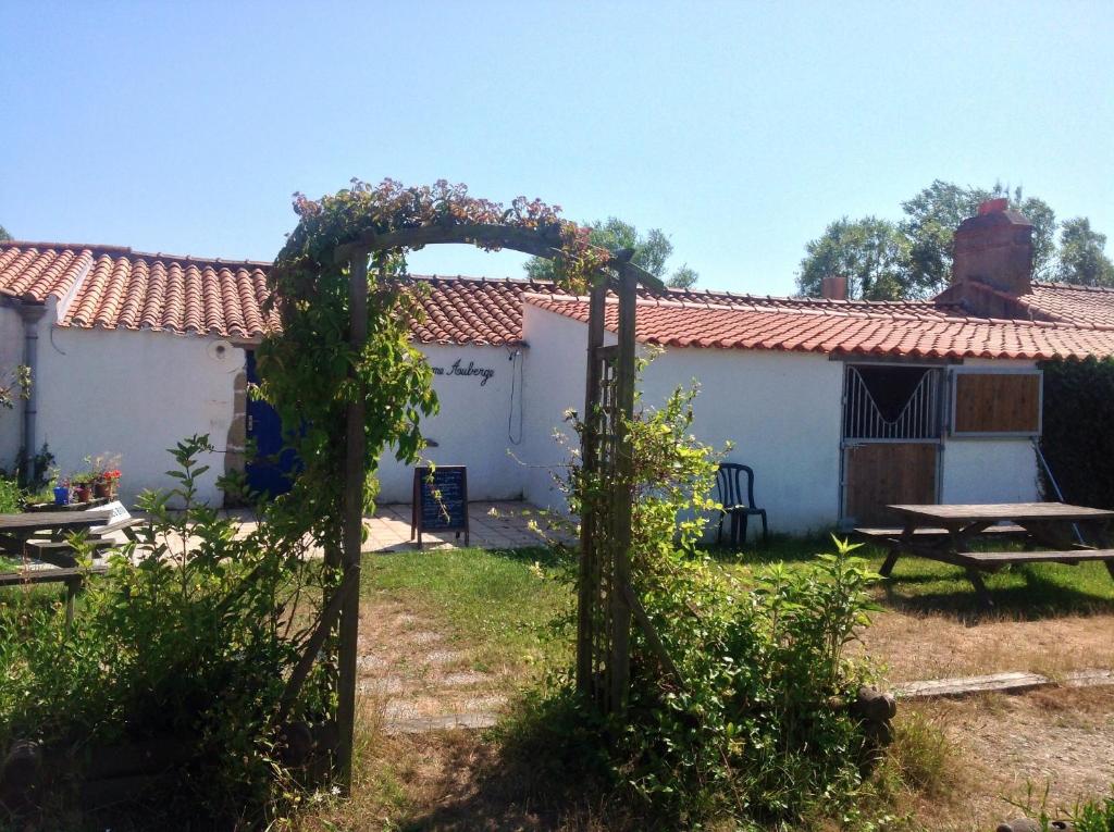Gallery image of Ferme Auberge L&#39;Ile Sauvage in Bouin