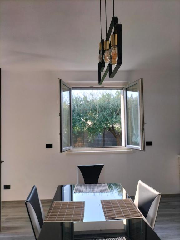 Zdjęcie z galerii obiektu Villa Verde, Romantica Villetta w mieście Lazise