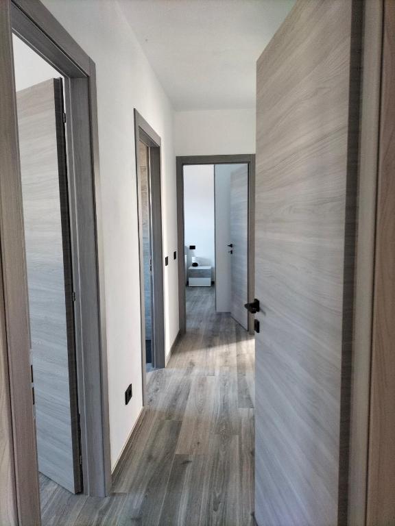 Zdjęcie z galerii obiektu Villa Verde, Romantica Villetta w mieście Lazise
