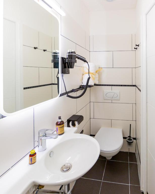 Koupelna v ubytování Berti Hotel - Mulhouse Centre Gare