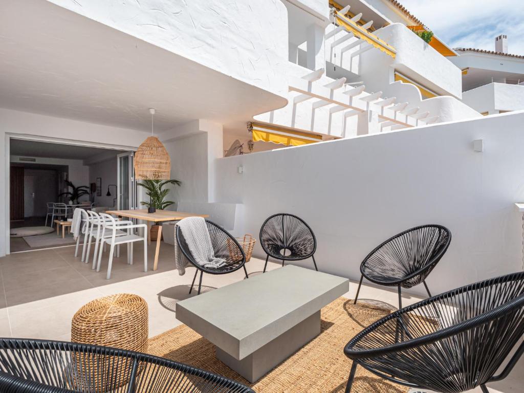 Posezení v ubytování FRESH Renovated 2 bed Apt in best location RDR236