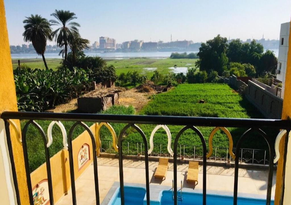 Jewel Howard Carter Hotel - 15