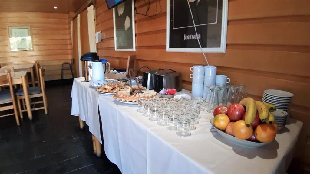Jídlo v aparthotelu nebo okolí