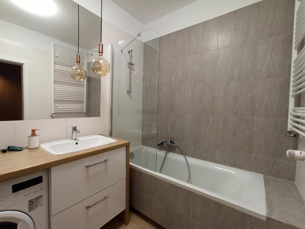 Woronicza - Tolkiena 3 - Two-Bedroom Apartment