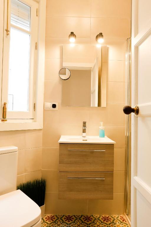 Koupelna v ubytování Virgen de Begoña - Bonito Apartamento a un paso del centro
