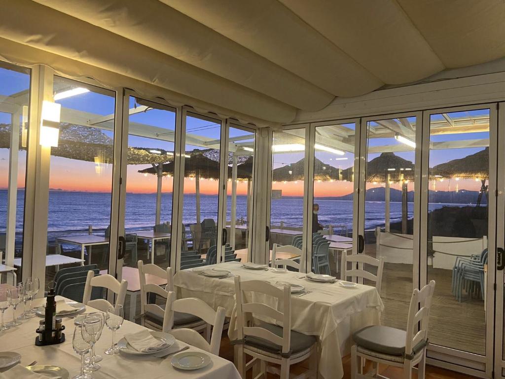Romana Playa Marbella - One-Bedroom Apartment