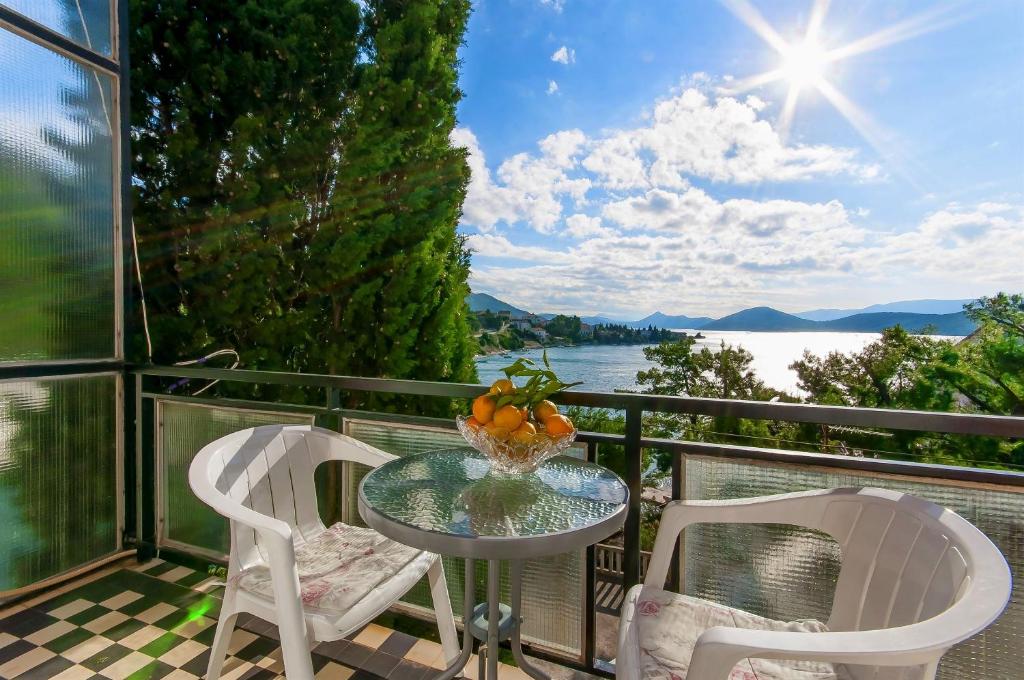 Příroda nedaleko apartmánu
