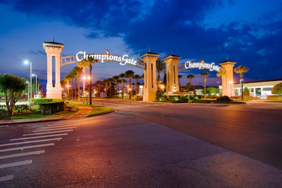 Beautiful Villa at Champions Gate - Three-Bedroom Townhouse