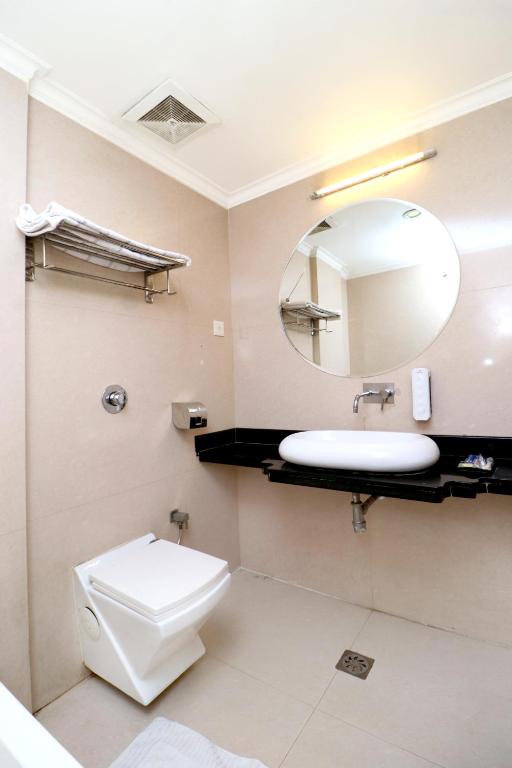Koupelna v ubytování Hotel Rajshree & Spa