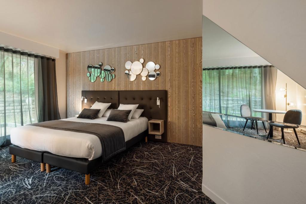 Logis Hôtel Parenthèse, Restaurant & Spa - Superior Double Or Twin Room