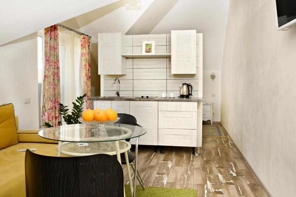 Апельсин Внуково, Внуково