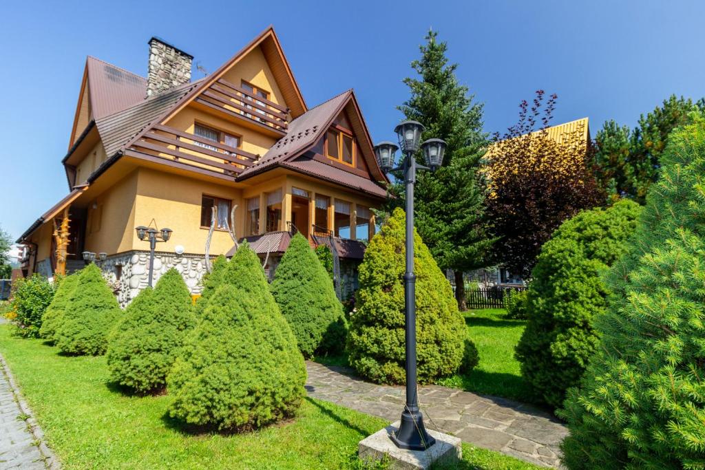 Κήπος έξω από το Słoneczny Dworek u Sarnów