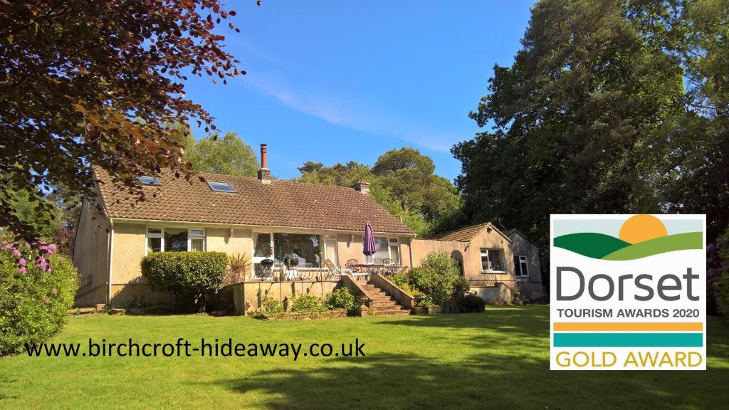 Birchcroft-hideaway - sleeps 8 with Hot Tub