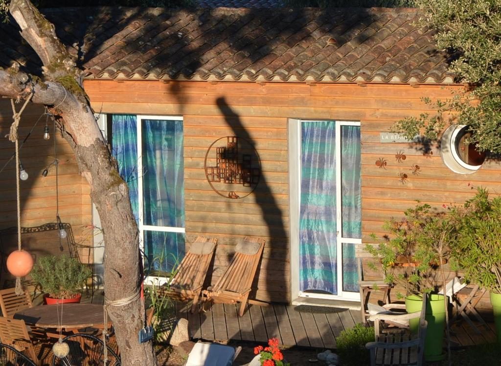 Zahrada ubytování Les Chênes Bleus