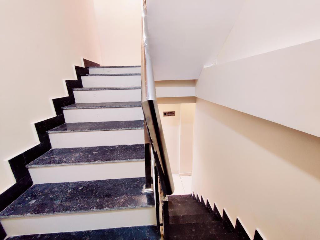 Fotografie z fotogalerie ubytování Perfect Stayz Dwarkesh - Hotel Near Haridwar Railway station v destinaci Haridvár