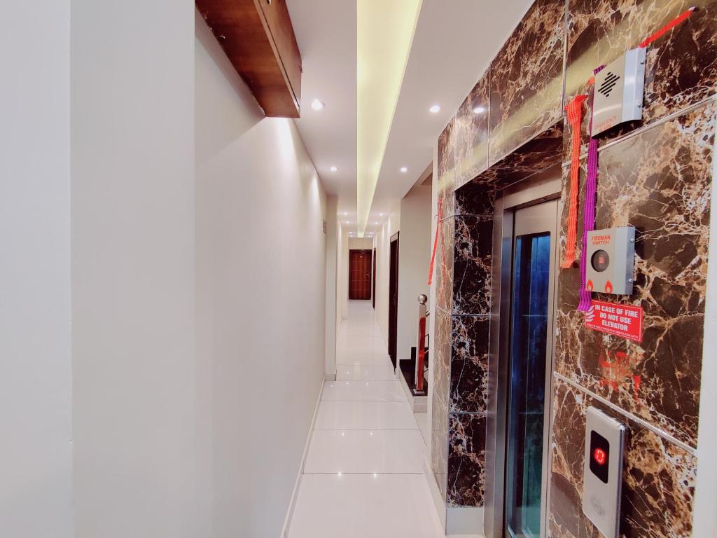 Fotografie z fotogalerie ubytování Perfect Stayz Dwarkesh - Hotel Near Haridwar Railway station v destinaci Haridvár