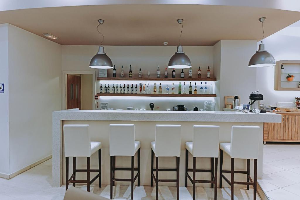 Nápoje v ubytování Athinaiko Hotel