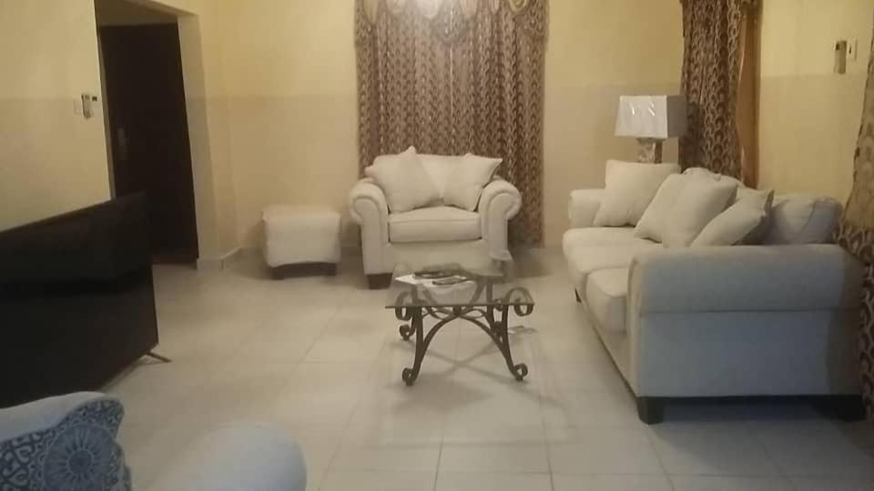 Posezení v ubytování Gam Properties Guest House
