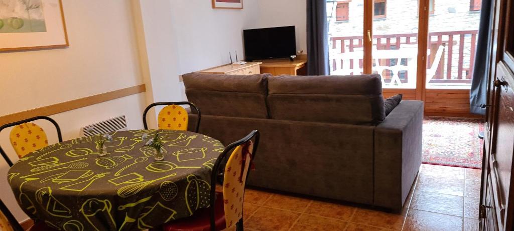 Posezení v ubytování Soldeu Paradis Tarter Mig