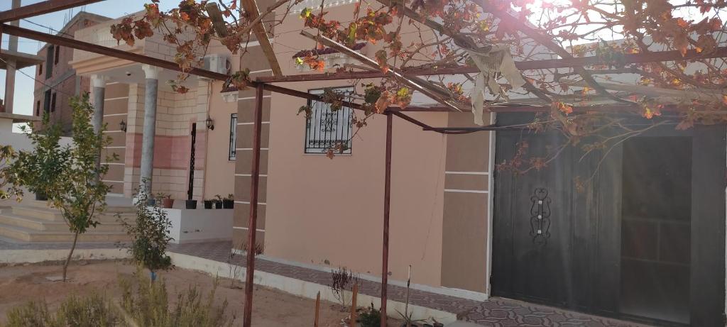 Budova, kde se vila nachází