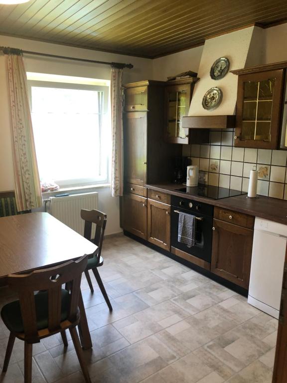 Kuchyň nebo kuchyňský kout v ubytování Fritz Apartments "Haus Bergblick"