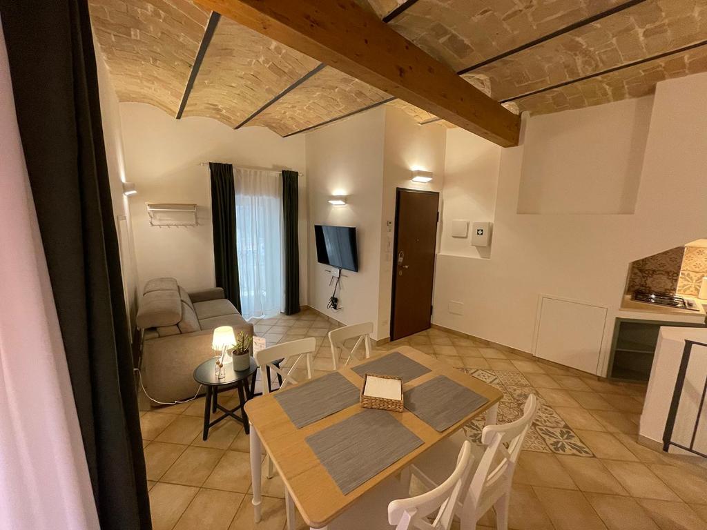 A television and/or entertainment centre at B&B Sacca