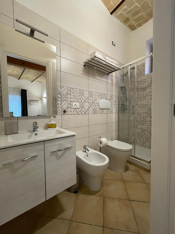A bathroom at B&B Sacca
