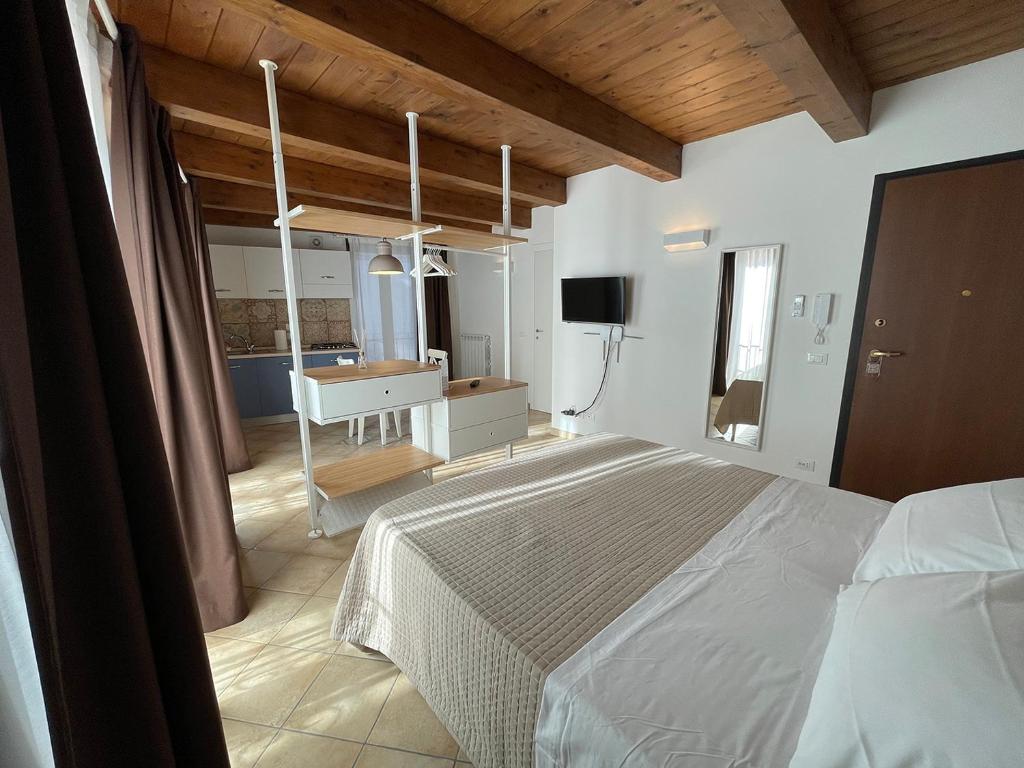 A bed or beds in a room at B&B Sacca