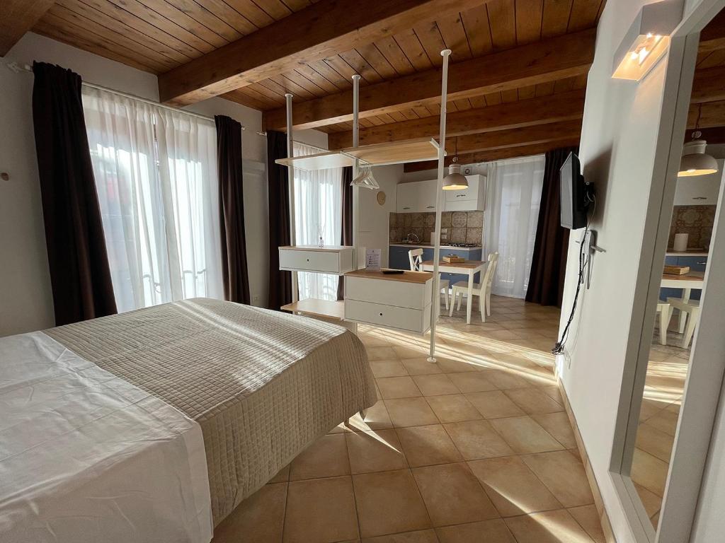 A bed or beds in a room at B&B Sacca