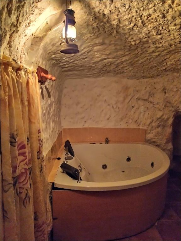 Casa Rural con Jacuzzi Paraíso del Júcar - imagen 3