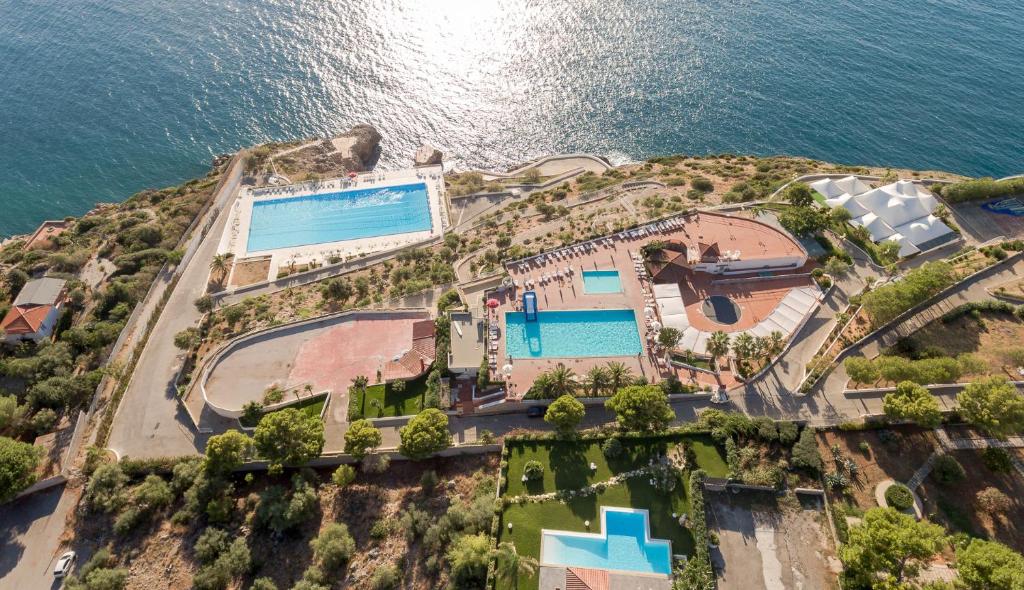 Perla Del Golfo Resort, Terrasini, Italy - Booking.com
