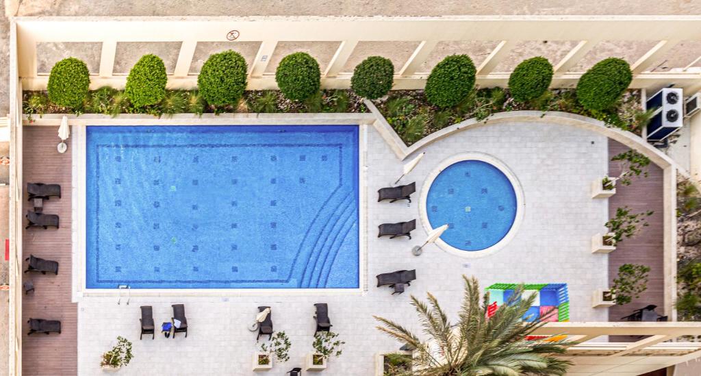 Fotografie z fotogalerie ubytování Sea View Studio 10min from beach Royal Oceanic v Dubaji