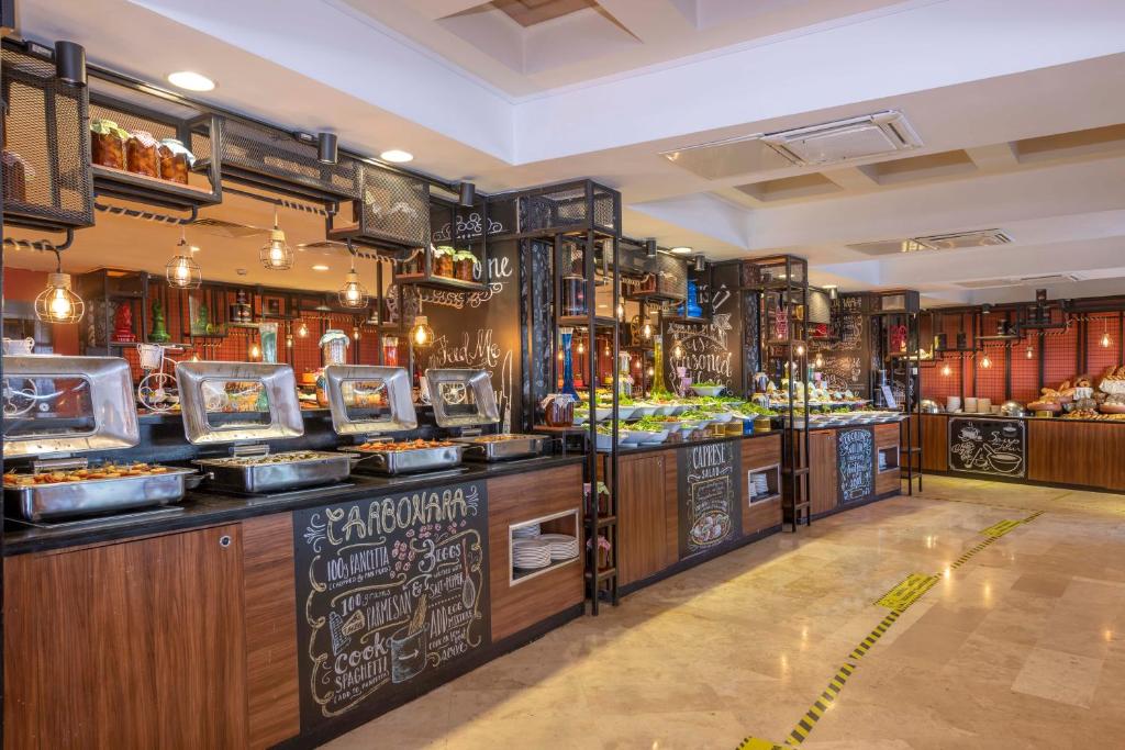 Restaurace v ubytování Armas Labada