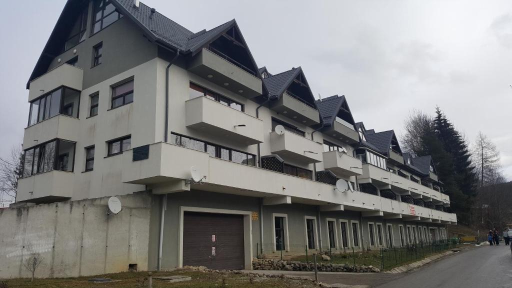 Treasure Mountain Predeal - Luxe Appartement