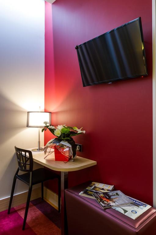 Hôtel Le Châteaubriant - Standard Double Room
