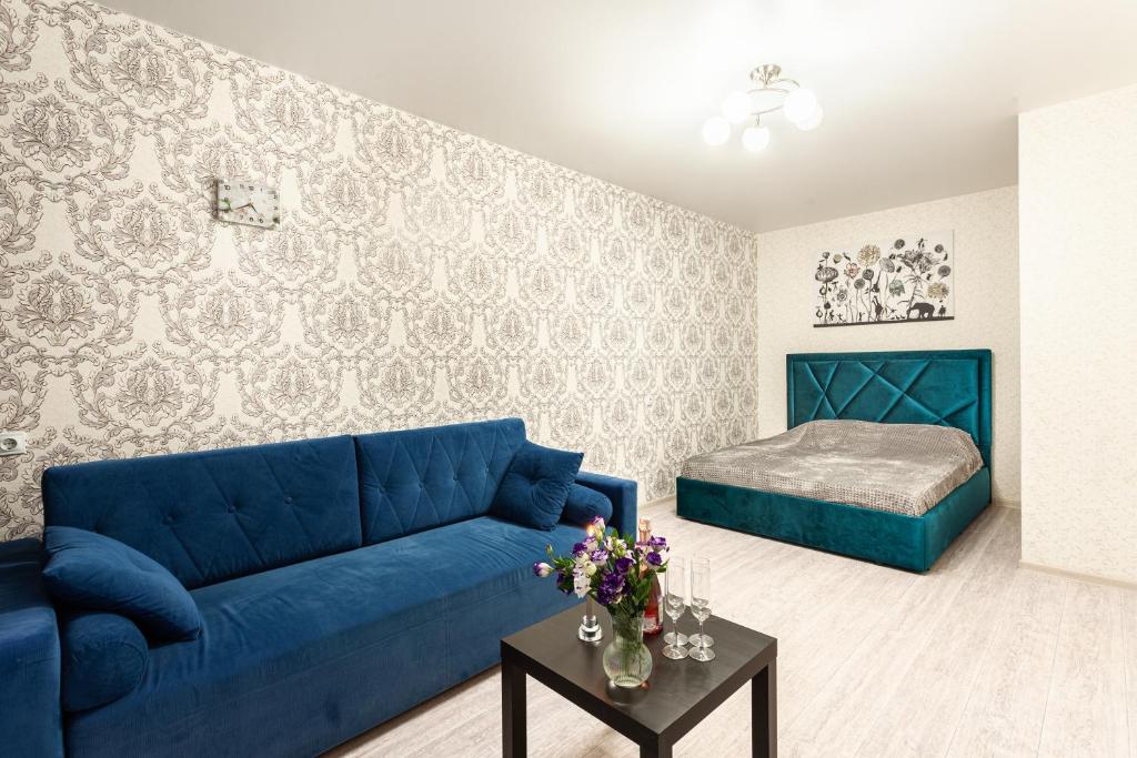 Фото Уютная квартира на Аверкиева, неподалеку от парка и стадиона